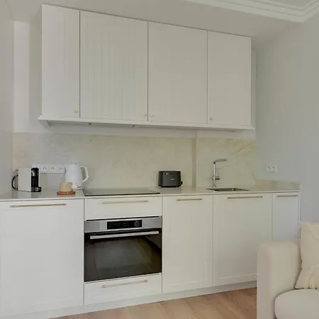Valor -rodzinny Blisko Centrum Z Balkonem By Lion * סופוט